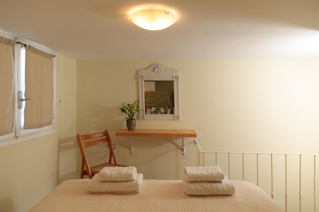 Green Loft Room In Naxos Chora Naxos City Екстериор снимка