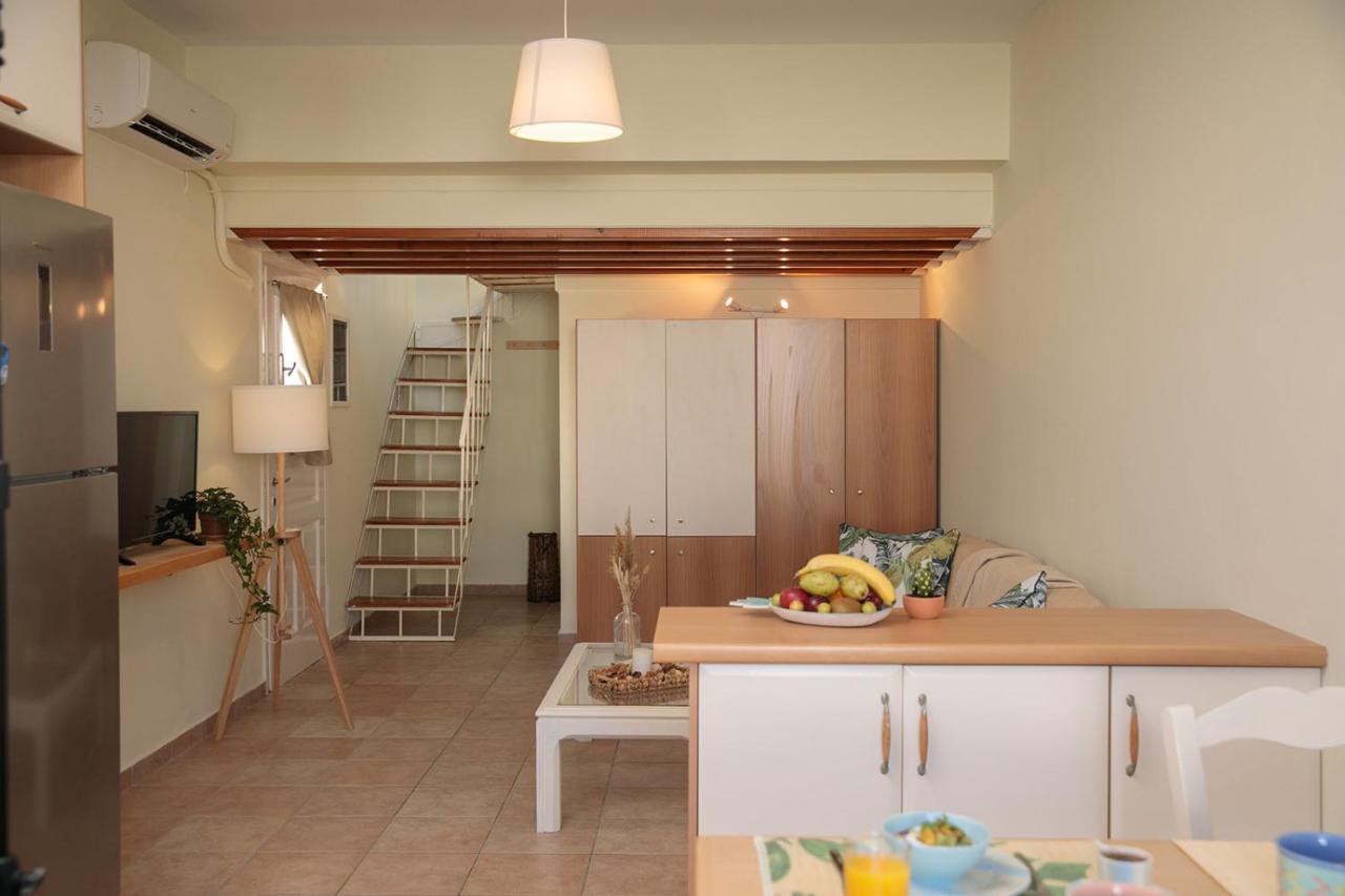 Green Loft Room In Naxos Chora Naxos City Екстериор снимка